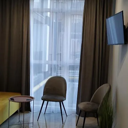 In Avalon On Chornovola St Hotel Lviv