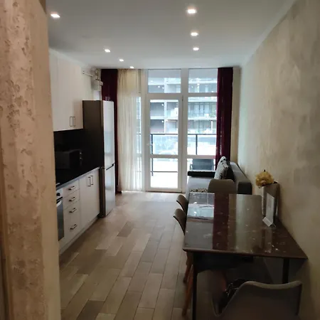 In Avalon On Chornovola St * Lviv