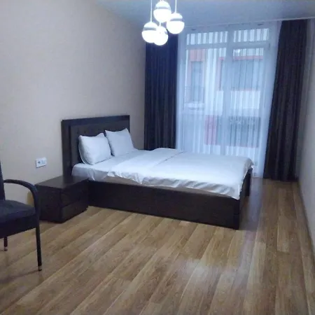 In Avalon On Chornovola St מלון לבוב