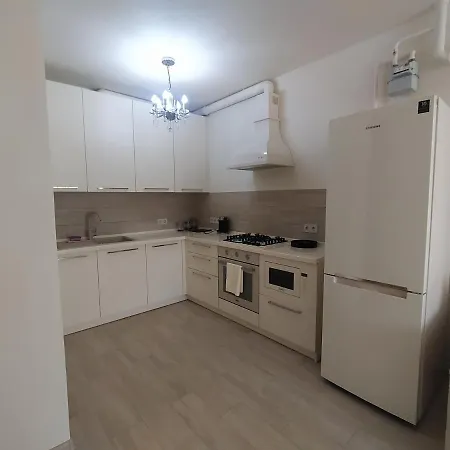 In Avalon On Chornovola St לבוב