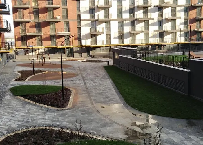 In Avalon On Chornovola St