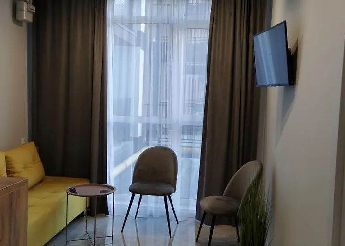 In Avalon On Chornovola St Hotel Lviv