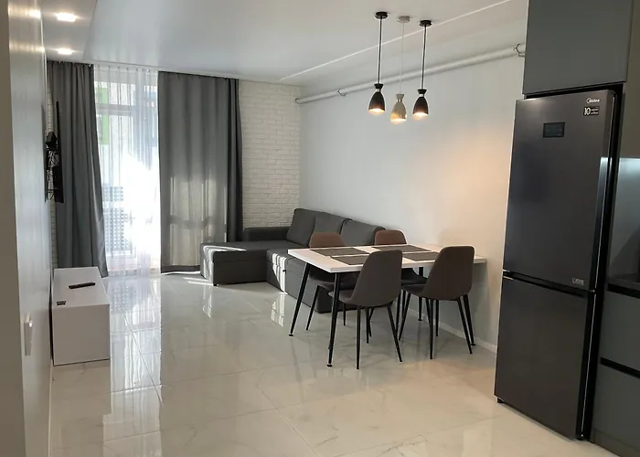 In Avalon On Chornovola St * Lviv