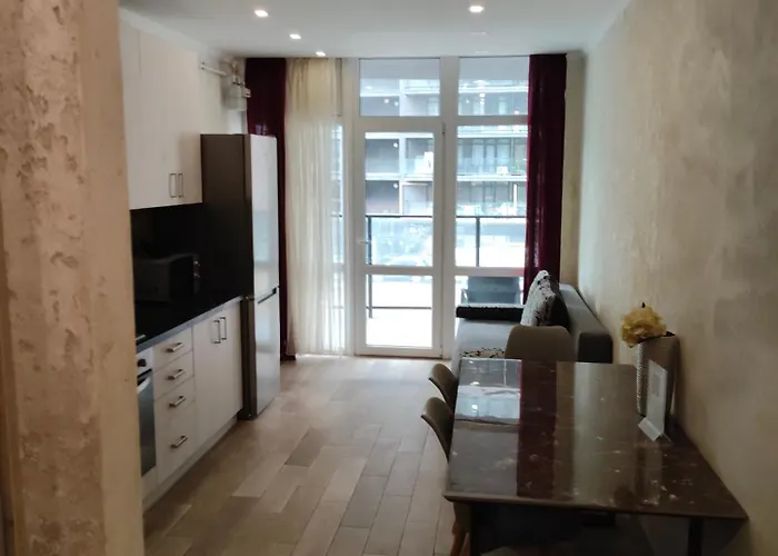 In Avalon On Chornovola St * リヴィウ