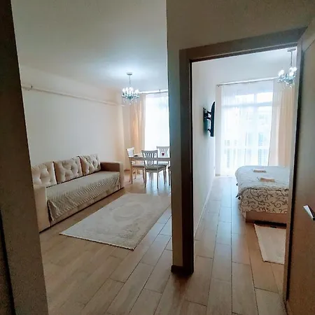 Ξενοδοχείο In Avalon On Chornovola St