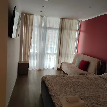 Ξενοδοχείο In Avalon On Chornovola St