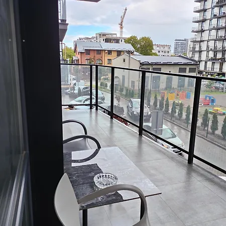 In Avalon On Chornovola St Ξενοδοχείο Λβιβ