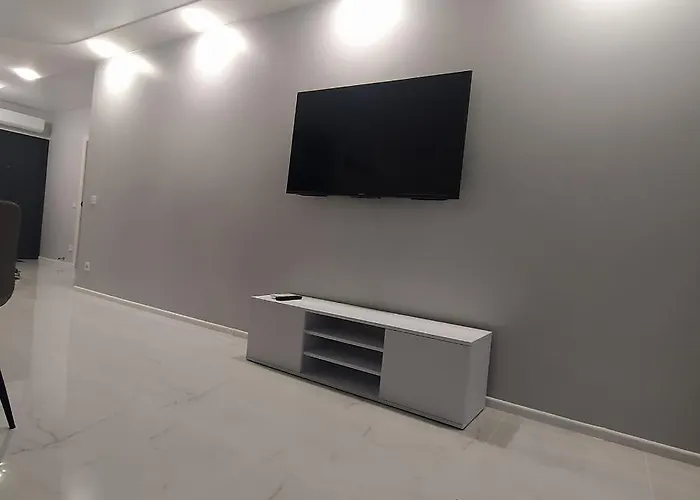 In Avalon On Chornovola St *