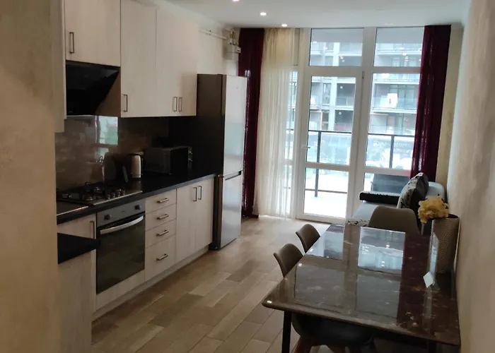 In Avalon On Chornovola St リヴィウ